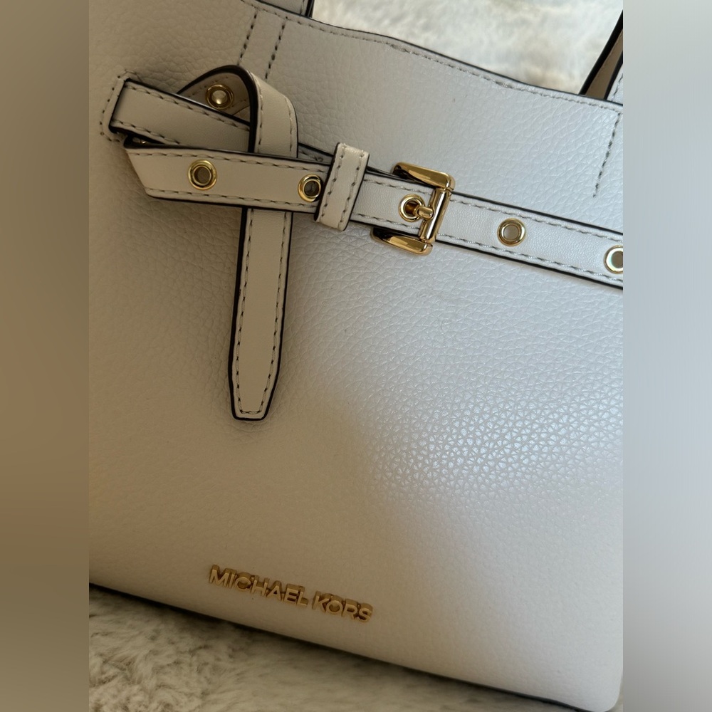 elegant  michael kors leather bag